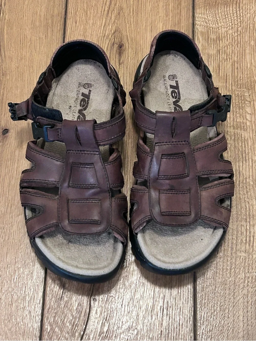 Teva Men's Brown Waterproof Leather Fisherman Strapped Outdoor Sandals Size 11